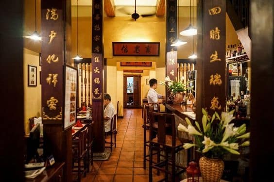 Hanoi vs Saigon