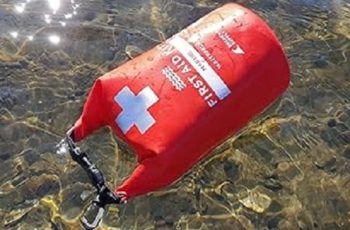 Marine First Aid Kit: Essential Items for Boating Emergencies